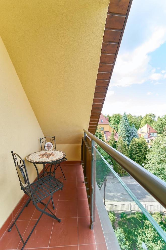 Laguna Lesna 25 Retro Przy Parku Zdrojowym Apartment